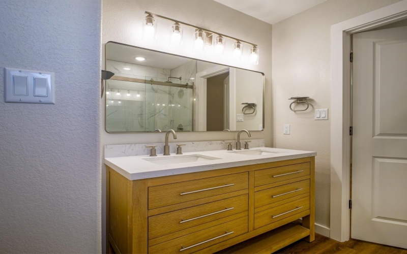 301 Cedarhill, Granite Shoals, TX 78654, 3 Bedrooms Bedrooms, ,2 BathroomsBathrooms,Residential,For Sale,301 Cedarhill,0,176783