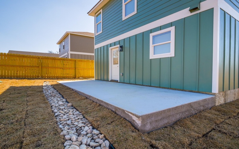 301 Cedarhill, Granite Shoals, TX 78654, 3 Bedrooms Bedrooms, ,2 BathroomsBathrooms,Residential,For Sale,301 Cedarhill,0,176783