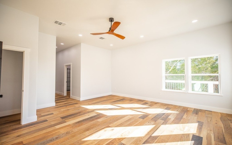 183 Wood Trail, Kerrville, TX 78028, 3 Bedrooms Bedrooms, ,2 BathroomsBathrooms,Residential,For Sale,183 Wood Trail,0,122672