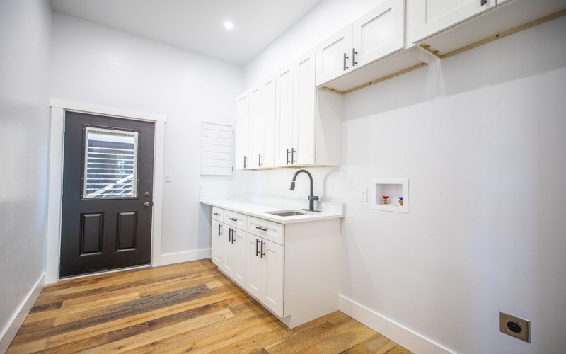 183 Wood Trail, Kerrville, TX 78028, 3 Bedrooms Bedrooms, ,2 BathroomsBathrooms,Residential,For Sale,183 Wood Trail,0,122672