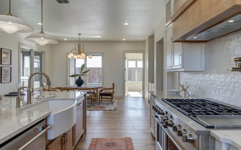 15014 Orlando Avenue, Lubbock, TX 79423, 4 Bedrooms Bedrooms, ,3 BathroomsBathrooms,Residential,For Sale,15014 Orlando Avenue,0,202602856