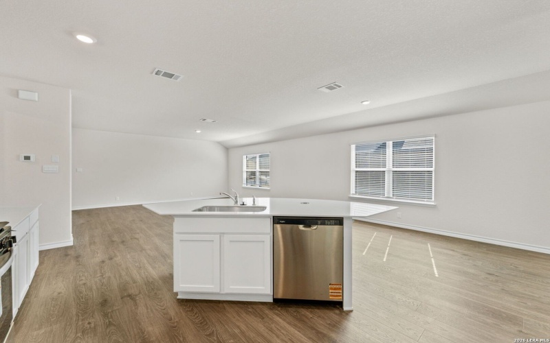 632 Sumpter Banks, Cibolo, TX 78108, 4 Habitaciones Habitaciones , ,2 BañosBaños,Residential,En Venta,632 Sumpter Banks,0,1945190