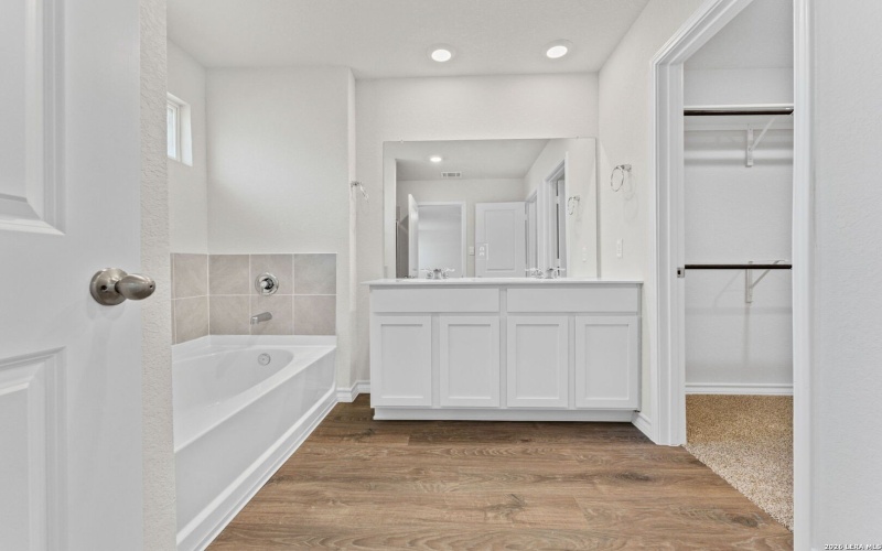 632 Sumpter Banks, Cibolo, TX 78108, 4 Habitaciones Habitaciones , ,2 BañosBaños,Residential,En Venta,632 Sumpter Banks,0,1945190