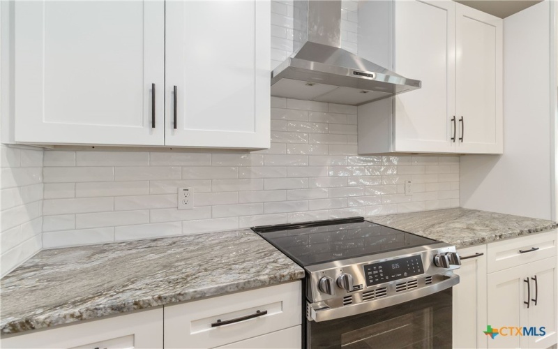 19 Summertime Circle, Wimberley, TX 78676, 3 Habitaciones Habitaciones , ,2 BañosBaños,Residential,En Venta,19 Summertime Circle,0,606210