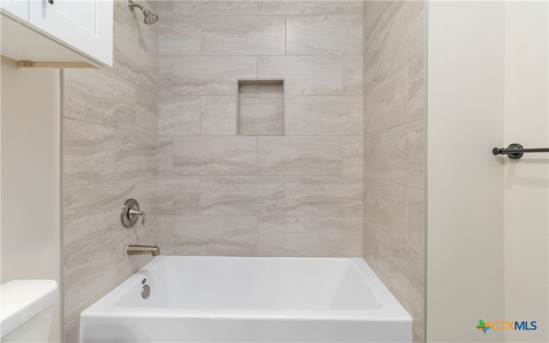 19 Summertime Circle, Wimberley, TX 78676, 3 Habitaciones Habitaciones , ,2 BañosBaños,Residential,En Venta,19 Summertime Circle,0,606210