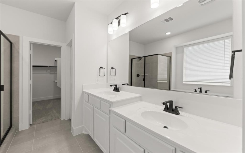 704 Valley Pines Drive, Anna, TX 75409, 5 Bedrooms Bedrooms, ,3 BathroomsBathrooms,Residential,For Sale,704 Valley Pines Drive,20681685