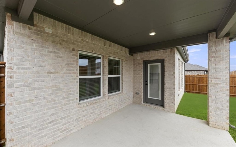 704 Valley Pines Drive, Anna, TX 75409, 5 Bedrooms Bedrooms, ,3 BathroomsBathrooms,Residential,For Sale,704 Valley Pines Drive,20681685