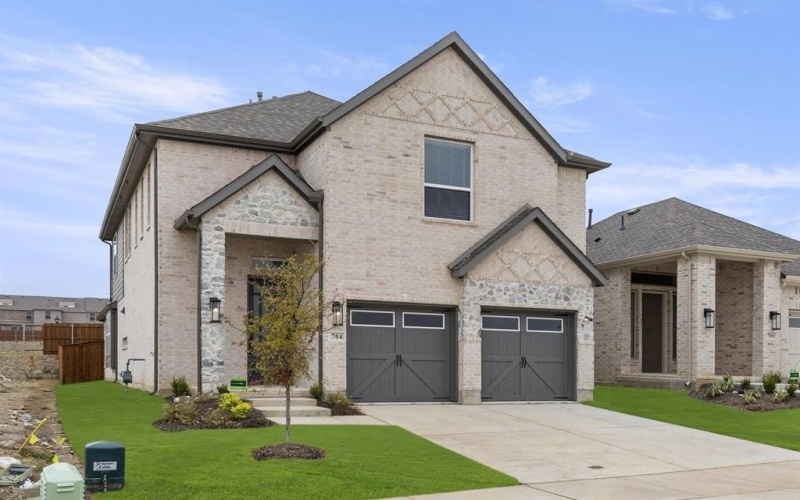 704 Valley Pines Drive, Anna, TX 75409, 5 Bedrooms Bedrooms, ,3 BathroomsBathrooms,Residential,For Sale,704 Valley Pines Drive,20681685