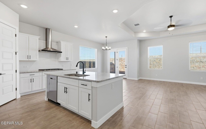 13301 Emerald Fire Court, El Paso, TX 79928, 4 Habitaciones Habitaciones , ,2 BañosBaños,Residential,En Venta,13301 Emerald Fire Court,0,939378