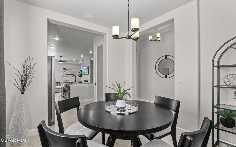 14033 Paseo Central Avenue, Horizon City, TX 79928, 3 Habitaciones Habitaciones , ,2 BañosBaños,Residential,En Venta,14033 Paseo Central Avenue,0,939397