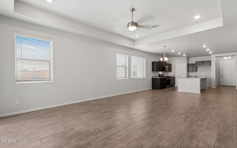 14045 Paseo Central Avenue, Horizon City, TX 79928, 3 Habitaciones Habitaciones , ,2 BañosBaños,Residential,En Venta,14045 Paseo Central Avenue,0,939398