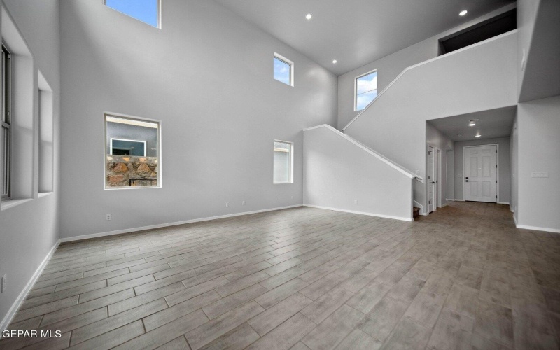 13957 Thunder Sky Avenue, El Paso, TX 79928, 4 Bedrooms Bedrooms, ,2 BathroomsBathrooms,Residential,For Sale,13957 Thunder Sky Avenue,0,939399