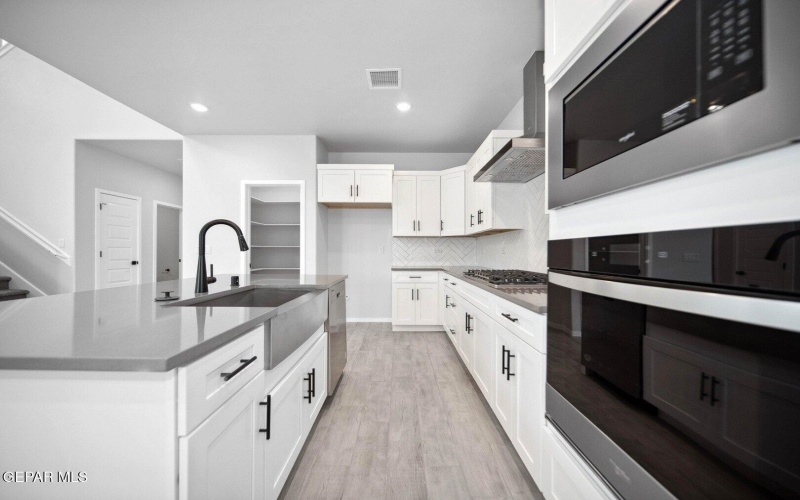 13961 Thunder Sky Avenue, El Paso, TX 79928, 4 Bedrooms Bedrooms, ,2 BathroomsBathrooms,Residential,For Sale,13961 Thunder Sky Avenue,0,939400