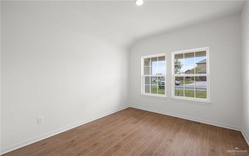 944 W Star Flower Street, Edinburg, TX 78541, 3 Bedrooms Bedrooms, ,2 BathroomsBathrooms,Residential,For Sale,944 W Star Flower Street,0,496936