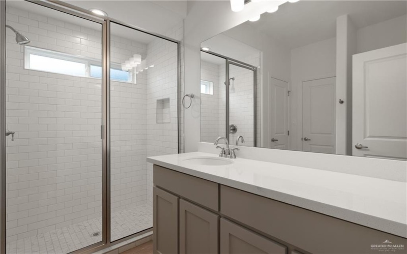 944 W Star Flower Street, Edinburg, TX 78541, 3 Bedrooms Bedrooms, ,2 BathroomsBathrooms,Residential,For Sale,944 W Star Flower Street,0,496936