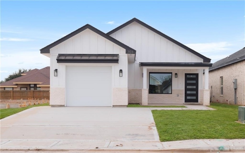 703 W 25th Street, Mission, TX 78572, 3 Habitaciones Habitaciones , ,2 BañosBaños,Residential,En Venta,703 W 25th Street,0,496996