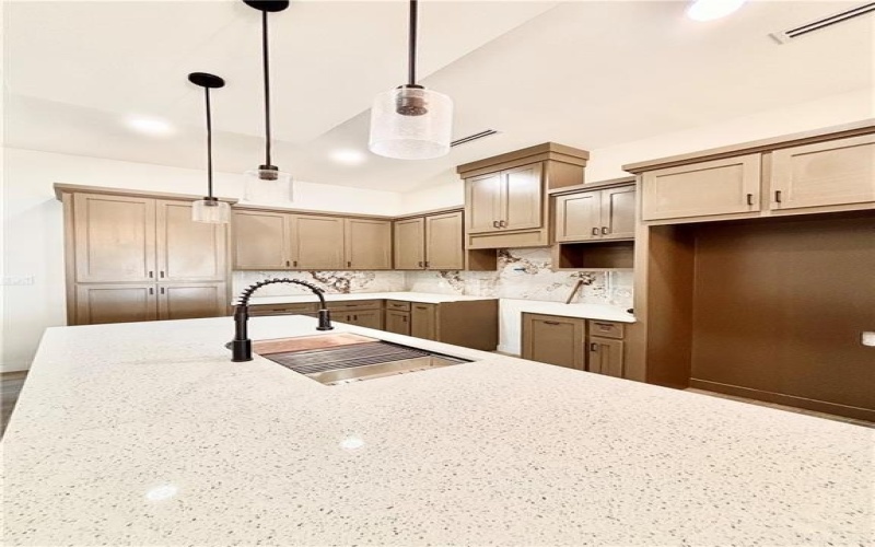 2004 Alisson Street, Alton, TX 78573, 4 Bedrooms Bedrooms, ,3 BathroomsBathrooms,Residential,For Sale,2004 Alisson Street,0,497375