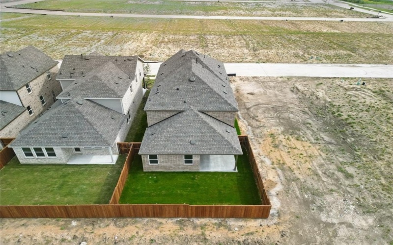 1346 Lollipop Lane, Sherman, TX 75090, 4 Bedrooms Bedrooms, ,3 BathroomsBathrooms,Residential,For Sale,1346 Lollipop Lane,0,20782240