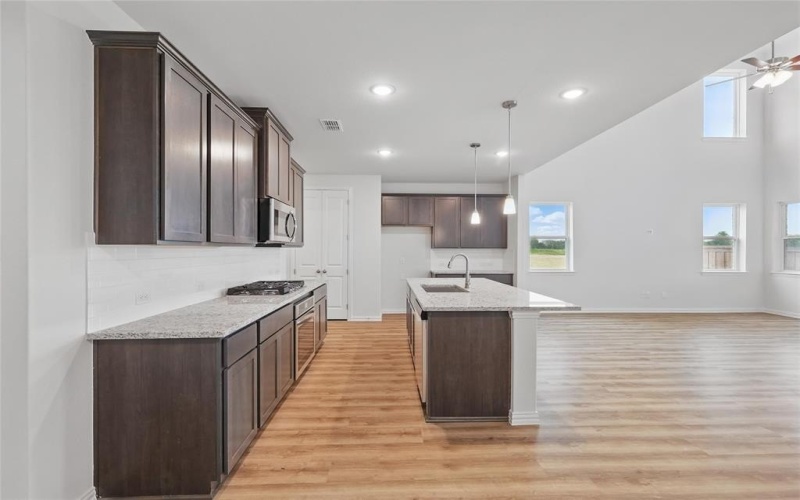 1346 Lollipop Lane, Sherman, TX 75090, 4 Bedrooms Bedrooms, ,3 BathroomsBathrooms,Residential,For Sale,1346 Lollipop Lane,0,20782240