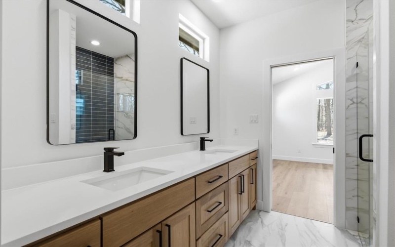 232 VZ COUNTY ROAD 3722, Wills Point, TX 75169, 3 Bedrooms Bedrooms, ,2 BathroomsBathrooms,Residential,For Sale,232 VZ COUNTY ROAD 3722,0,21197178