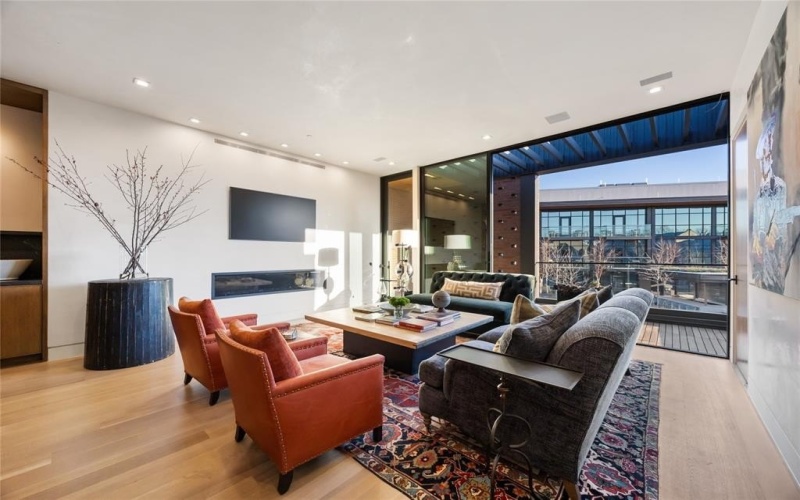 1221 Dorothy Lane #5, Fort Worth, TX 76107, 3 Habitaciones Habitaciones , ,2 BañosBaños,Residential,En Venta,1221 Dorothy Lane,0,21186312