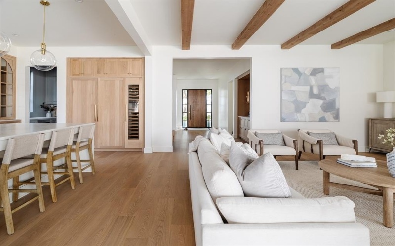 6803 Southridge Drive, Dallas, TX 75214, 4 Bedrooms Bedrooms, ,6 BathroomsBathrooms,Residential,For Sale,6803 Southridge Drive,0,21194878