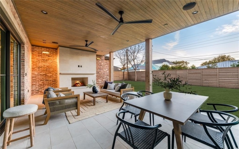 6016 Del Roy Drive, Dallas, TX 75230, 6 Bedrooms Bedrooms, ,7 BathroomsBathrooms,Residential,For Sale,6016 Del Roy Drive,0,21195169