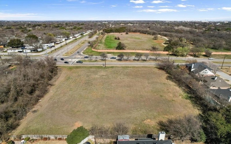 2400 W Sublett Road, Arlington, TX 76017, ,Commercial Sale,En Venta,2400 W Sublett Road,0,21195601