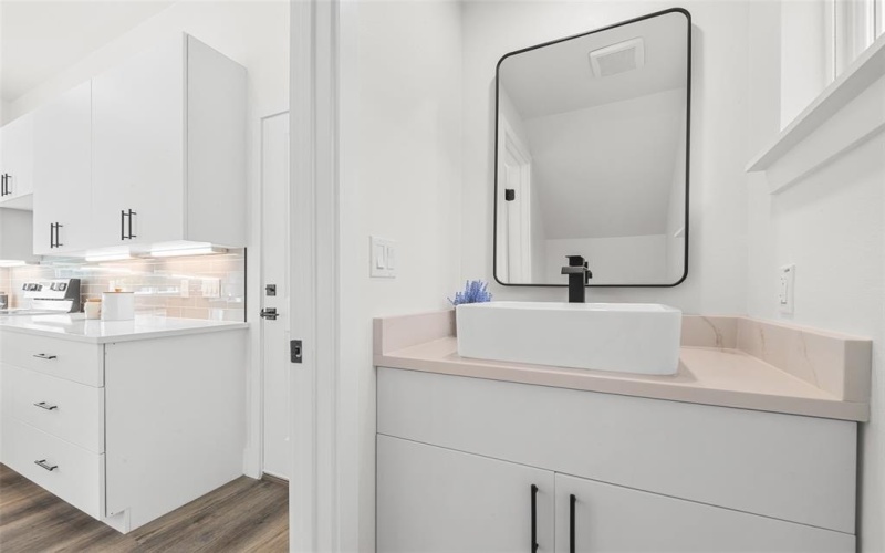 314 S Glasgow Drive, Dallas, TX 75214, 3 Habitaciones Habitaciones , ,2 BañosBaños,Residential,En Venta,314 S Glasgow Drive,0,21195605