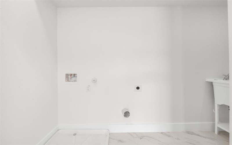 314 S Glasgow Drive, Dallas, TX 75214, 3 Habitaciones Habitaciones , ,2 BañosBaños,Residential,En Venta,314 S Glasgow Drive,0,21195605