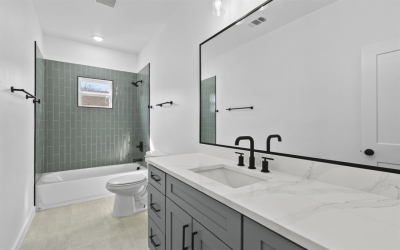 4151 Odessa Street, Dallas, TX 75212, 4 Habitaciones Habitaciones , ,2 BañosBaños,Residential,En Venta,4151 Odessa Street,0,21195995