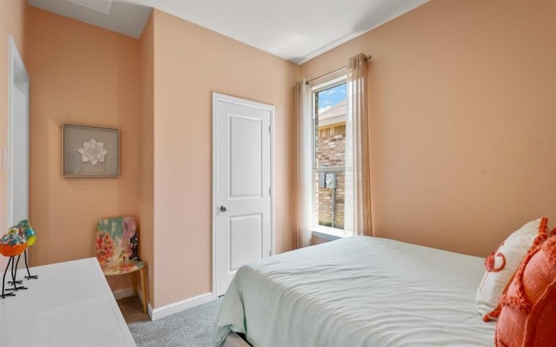 137 TRINITY Street, Grandview, TX 76050, 4 Bedrooms Bedrooms, ,2 BathroomsBathrooms,Residential,For Sale,137 TRINITY Street,0,21196172