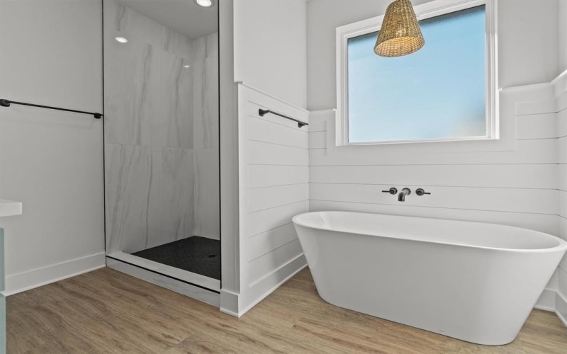 15714 County Road 436, Lindale, TX 75771, 4 Bedrooms Bedrooms, ,3 BathroomsBathrooms,Residential,For Sale,15714 County Road 436,0,21197727