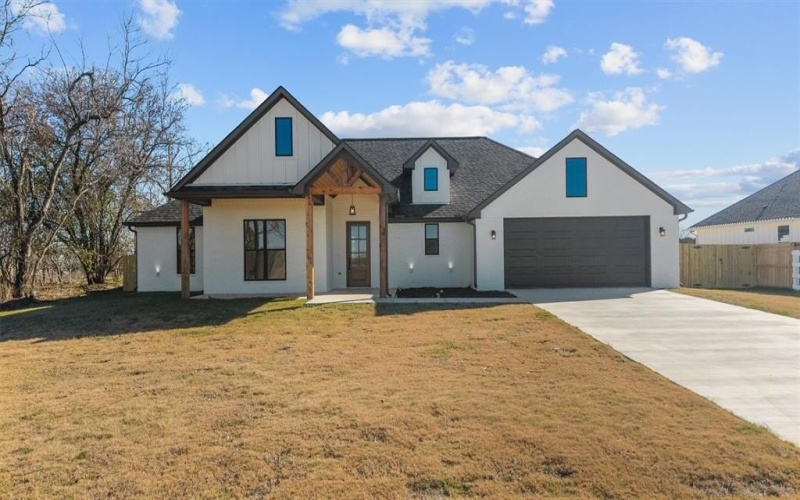 15714 County Road 436, Lindale, TX 75771, 4 Bedrooms Bedrooms, ,3 BathroomsBathrooms,Residential,For Sale,15714 County Road 436,0,21197727