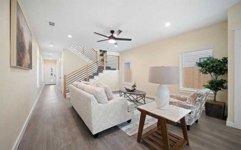 2524 Peabody Avenue, Dallas, TX 75215, 3 Bedrooms Bedrooms, ,2 BathroomsBathrooms,Residential,For Sale,2524 Peabody Avenue,0,21197879