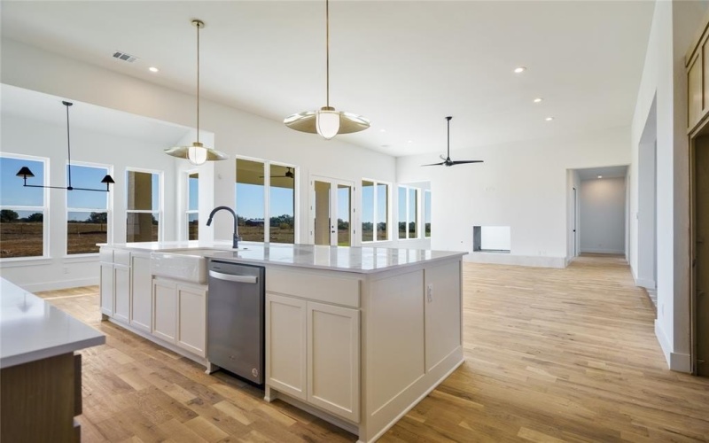 6440 Mcchesney Drive, Midlothian, TX 76065, 4 Bedrooms Bedrooms, ,3 BathroomsBathrooms,Residential,For Sale,6440 Mcchesney Drive,0,21197884