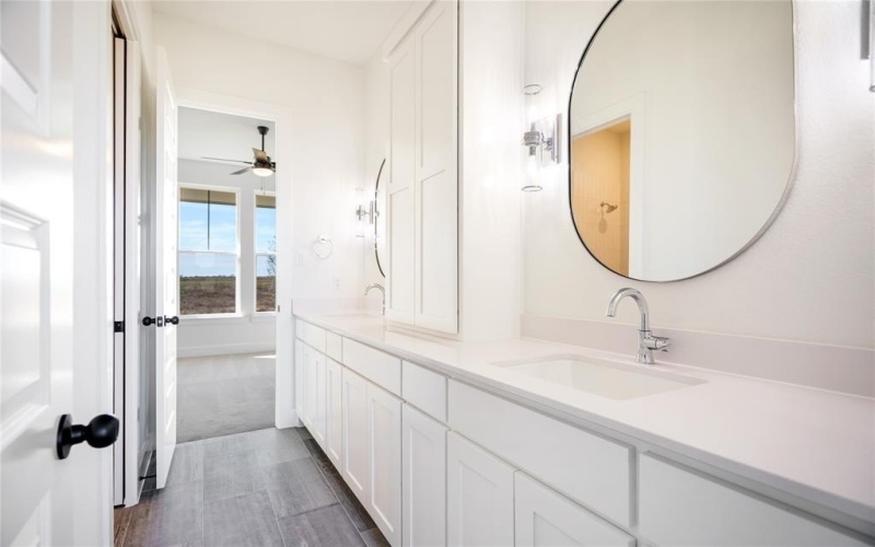 6440 Mcchesney Drive, Midlothian, TX 76065, 4 Bedrooms Bedrooms, ,3 BathroomsBathrooms,Residential,For Sale,6440 Mcchesney Drive,0,21197884