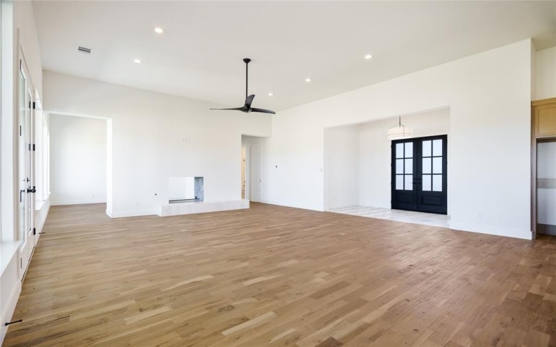 6440 Mcchesney Drive, Midlothian, TX 76065, 4 Bedrooms Bedrooms, ,3 BathroomsBathrooms,Residential,For Sale,6440 Mcchesney Drive,0,21197884