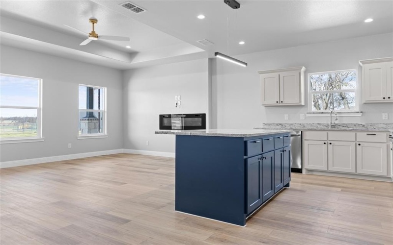 2607 Carver Street, Greenville, TX 75401, 3 Bedrooms Bedrooms, ,2 BathroomsBathrooms,Residential,For Sale,2607 Carver Street,0,21198070