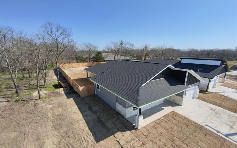 2607 Carver Street, Greenville, TX 75401, 3 Bedrooms Bedrooms, ,2 BathroomsBathrooms,Residential,For Sale,2607 Carver Street,0,21198070