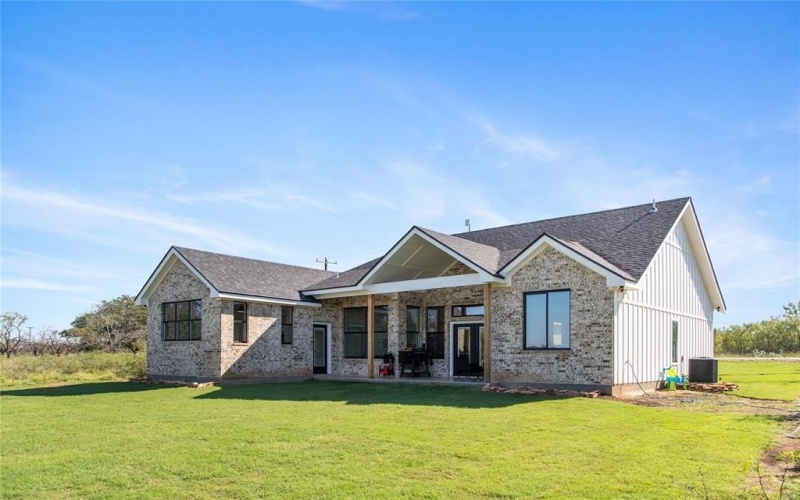 7702 Feather Bay Blvd Boulevard, Brownwood, TX 76801, 3 Bedrooms Bedrooms, ,2 BathroomsBathrooms,Residential,For Sale,7702 Feather Bay Blvd Boulevard,0,21198180