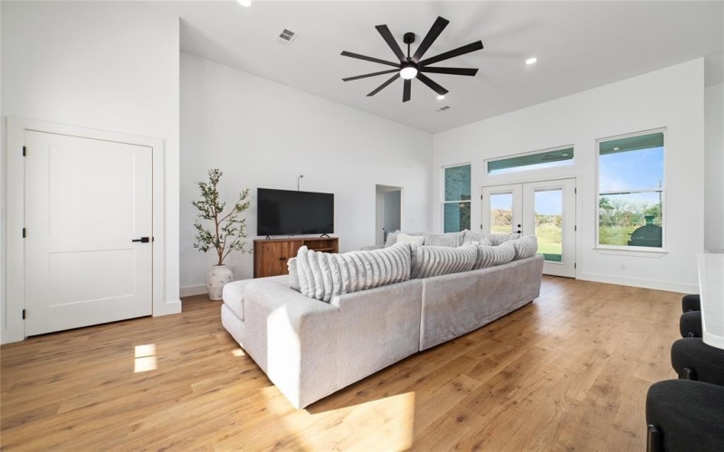 7702 Feather Bay Blvd Boulevard, Brownwood, TX 76801, 3 Bedrooms Bedrooms, ,2 BathroomsBathrooms,Residential,For Sale,7702 Feather Bay Blvd Boulevard,0,21198180