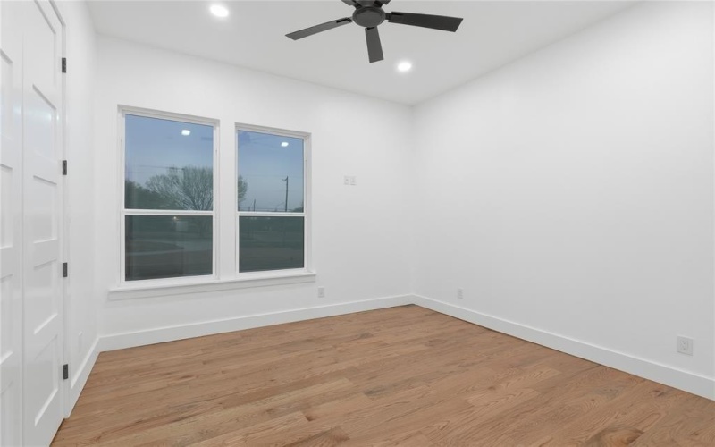 1125 E Malloy Bridge Road, Seagoville, TX 75159, 4 Bedrooms Bedrooms, ,5 BathroomsBathrooms,Residential,For Sale,1125 E Malloy Bridge Road,0,21198221