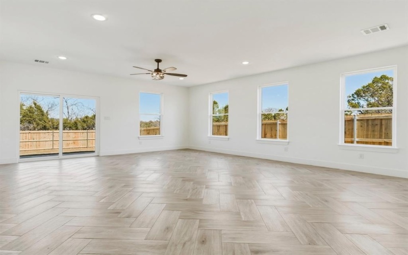 1412 Ridgeview Circle, Granbury, TX 76048, 4 Bedrooms Bedrooms, ,2 BathroomsBathrooms,Residential,For Sale,1412 Ridgeview Circle,0,21198246