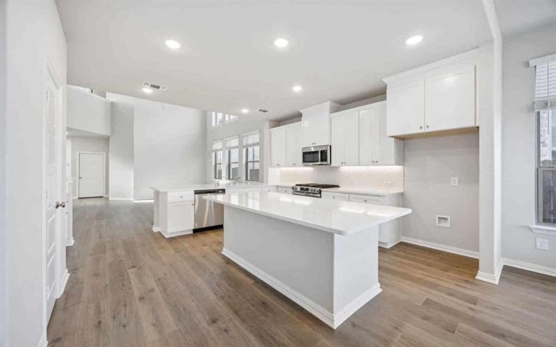 4005 Allred Drive, Heartland, TX 75114, 4 Bedrooms Bedrooms, ,2 BathroomsBathrooms,Residential,For Sale,4005 Allred Drive,0,21198294