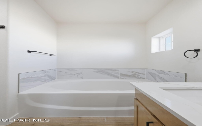 14912 Hill Ridge Court, El Paso, TX 79938, 3 Bedrooms Bedrooms, ,2 BathroomsBathrooms,Residential,For Sale,14912 Hill Ridge Court,0,939421