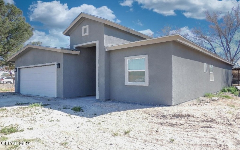 340 BELMORE Avenue, San Elizario, TX 79849, 4 Bedrooms Bedrooms, ,2 BathroomsBathrooms,Residential,For Sale,340 BELMORE Avenue,0,939422