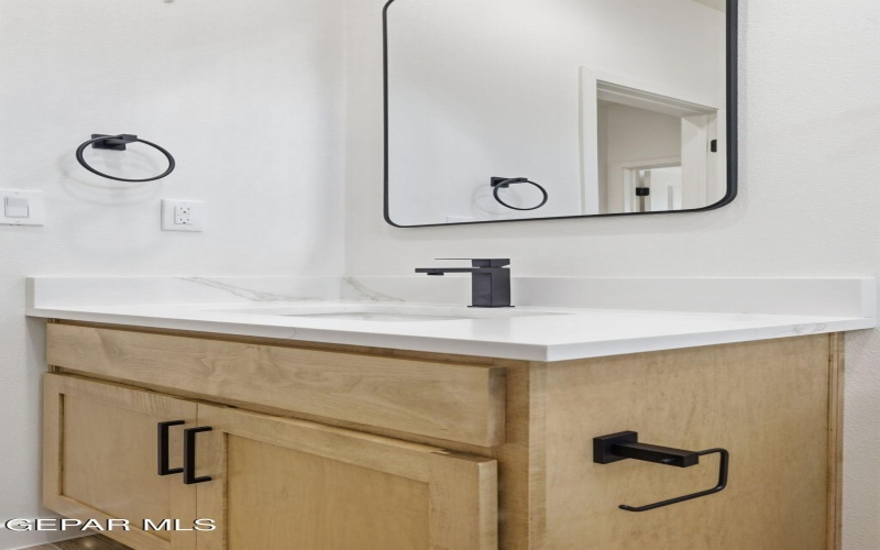 13885 Paseo Celste Drive, Horizon City, TX 79928, 3 Bedrooms Bedrooms, ,2 BathroomsBathrooms,Residential,For Sale,13885 Paseo Celste Drive,0,939425