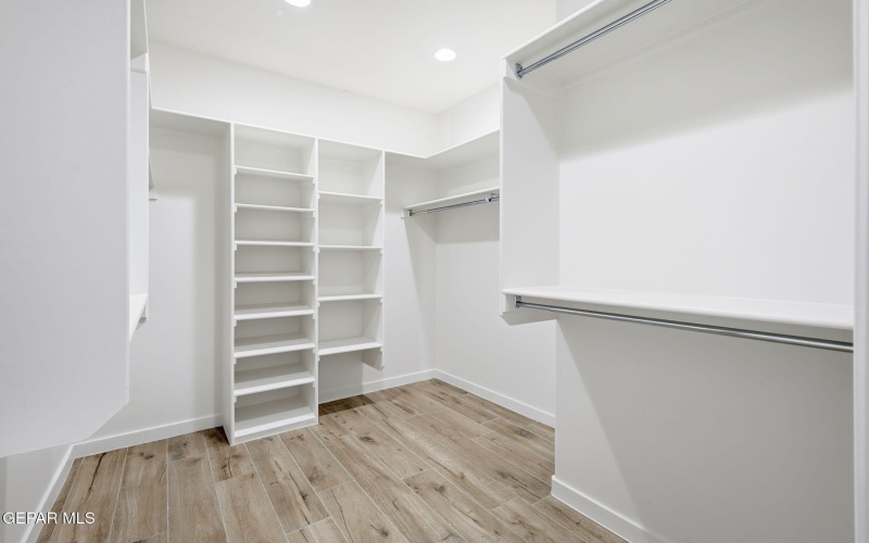 13885 Paseo Celste Drive, Horizon City, TX 79928, 3 Bedrooms Bedrooms, ,2 BathroomsBathrooms,Residential,For Sale,13885 Paseo Celste Drive,0,939425