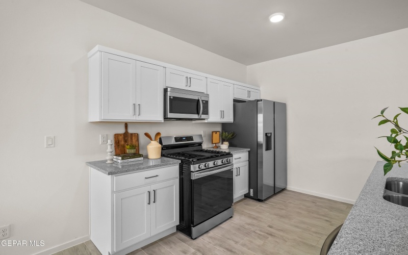 1441 Summer Storm Place, El Paso, TX 79928, 3 Bedrooms Bedrooms, ,2 BathroomsBathrooms,Residential,For Sale,1441 Summer Storm Place,0,939430